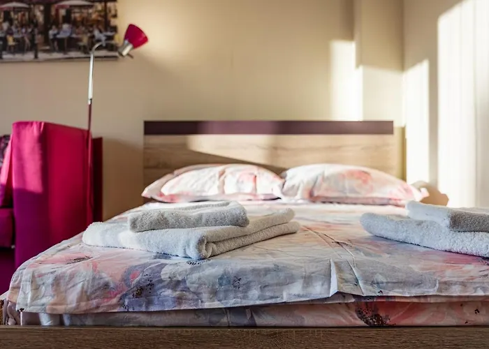 Primorski 2bdrm Apartment