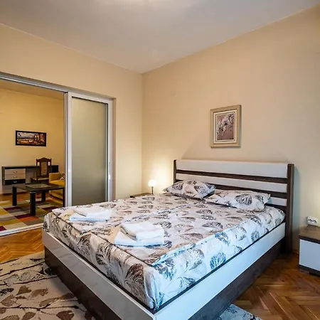 Daire Primorski 2bdrm