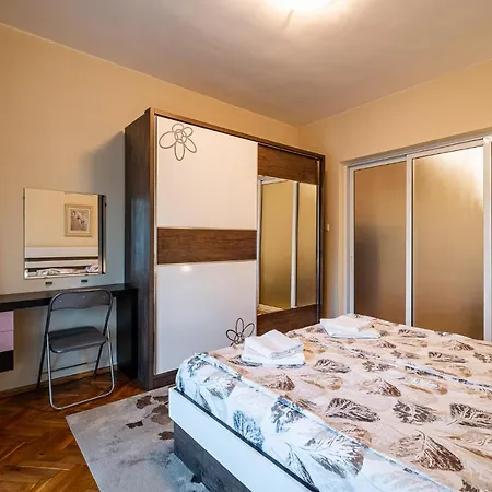 Apartamento Primorski 2bdrm Varna