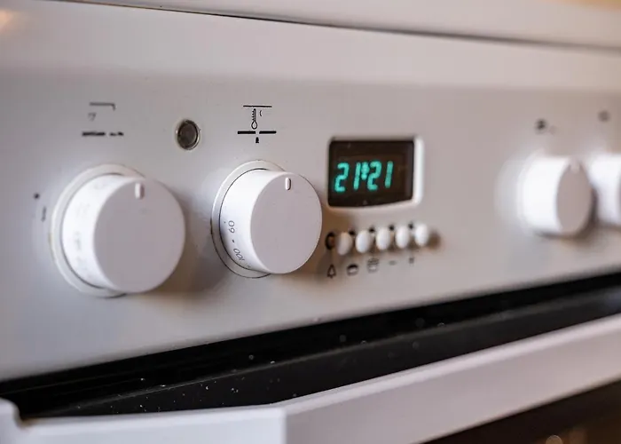 Primorski 2bdrm Appartement *